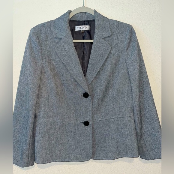 Kasper Jackets & Blazers - Women's Suit Coat